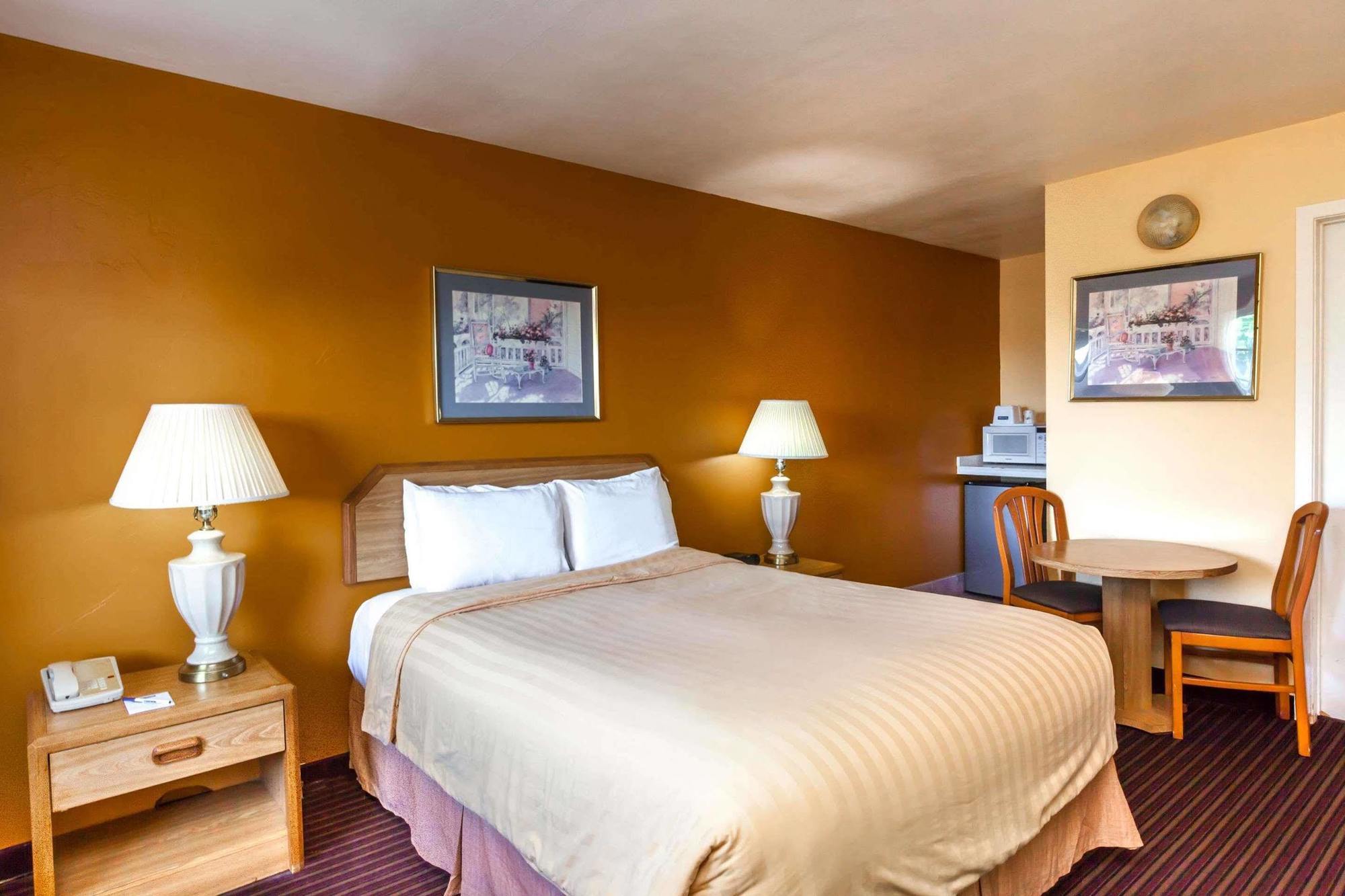 University Inn At San Luis Obispo Eksteriør billede
